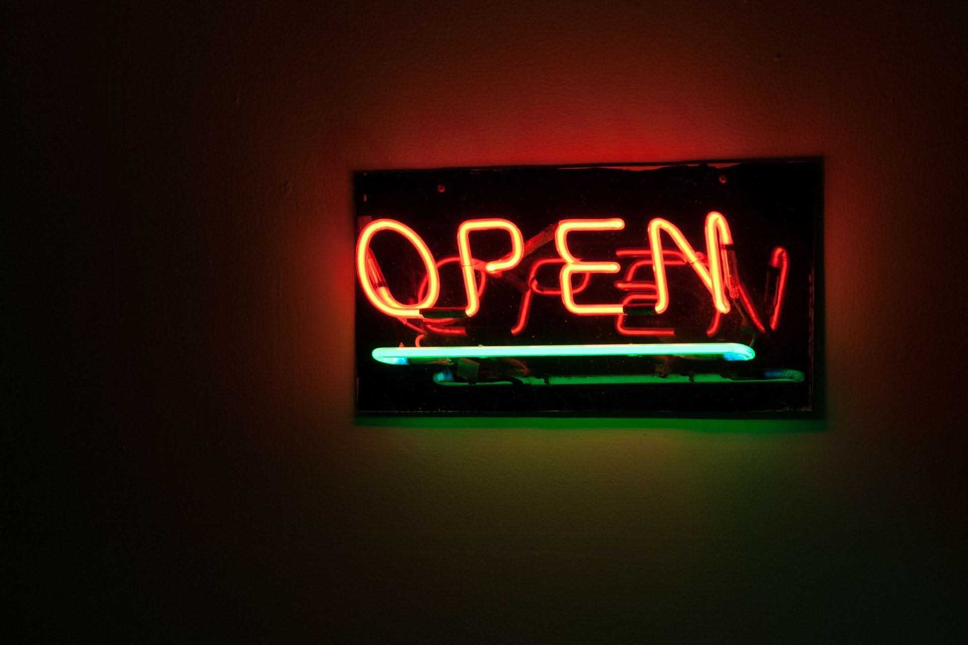 sign-109141_1920